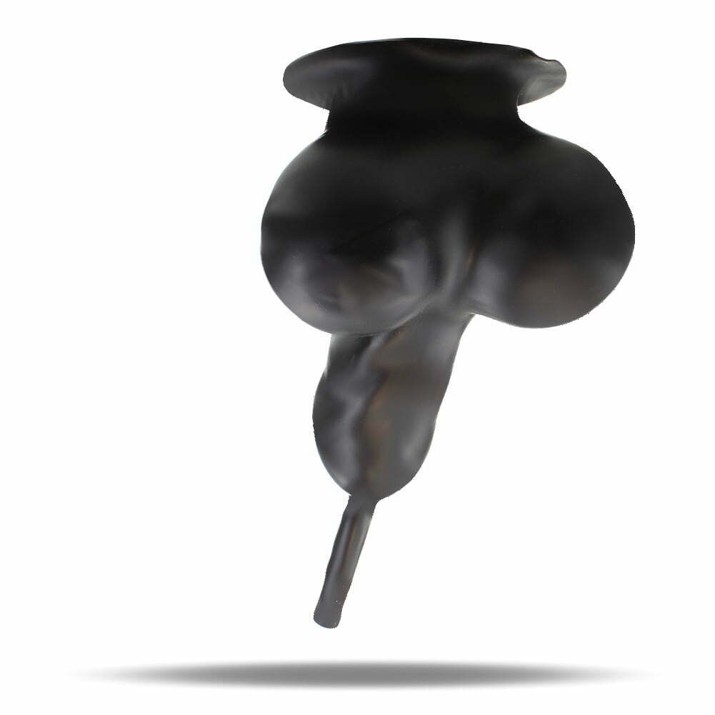 Detailansicht des geteilten Hodensacks der Latex Penishülle von LatexDreamwear.