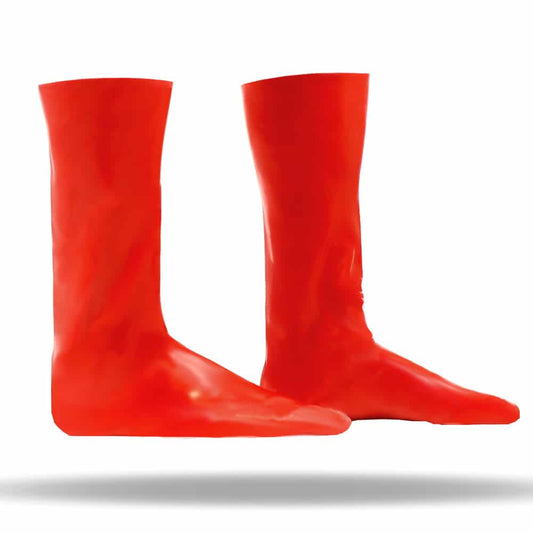 Elegante rote Latex Socken von LatexDreamwear, eng anliegend und nahtlos verarbeitet